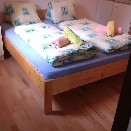 Fichtenblockhütte Sonnenalpe Nassfeld Habitación foto